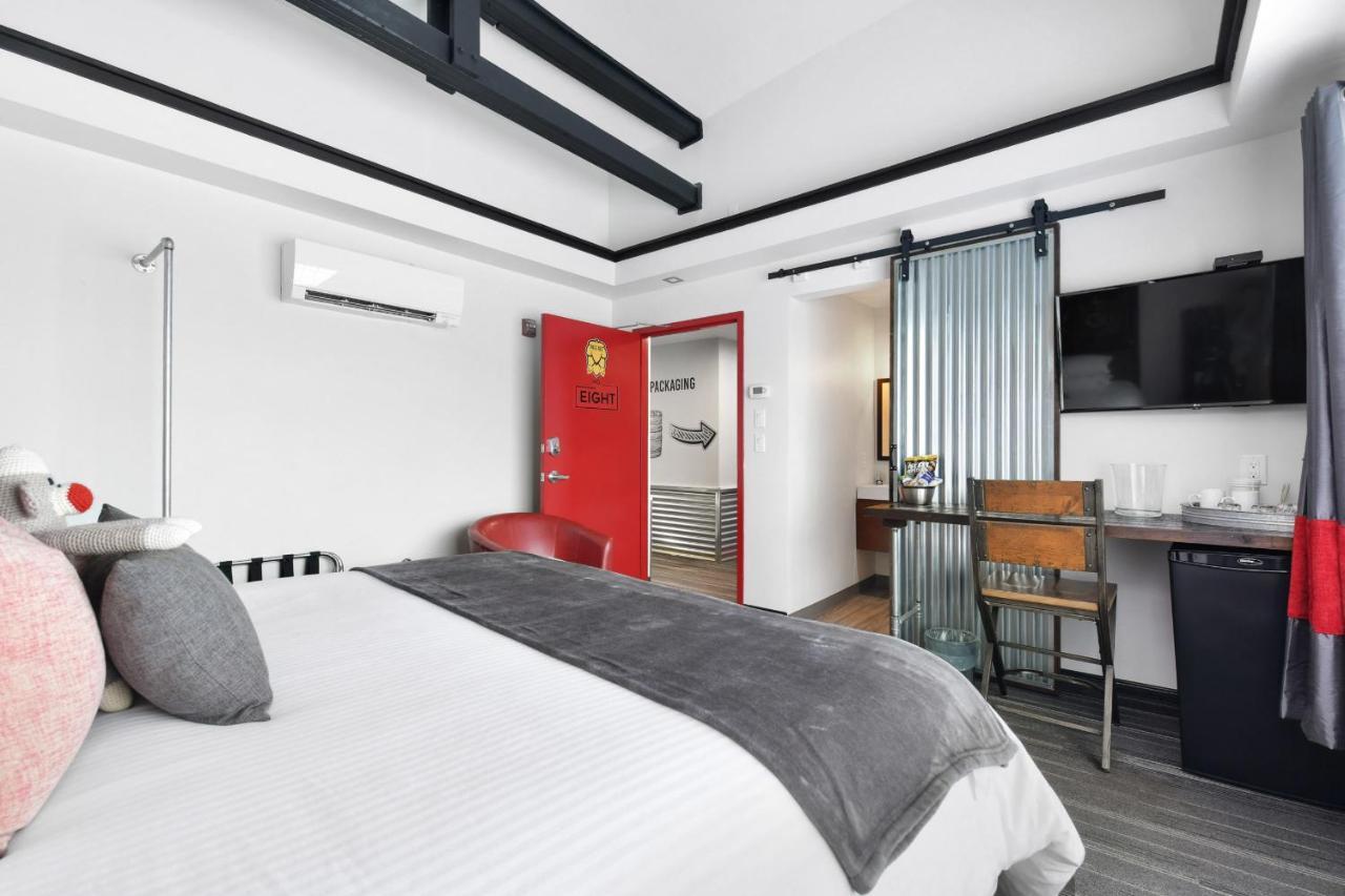 Heart & Hops Brewery Suites Kingsville Экстерьер фото